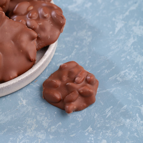 Roche Fıstıklı Çikolata